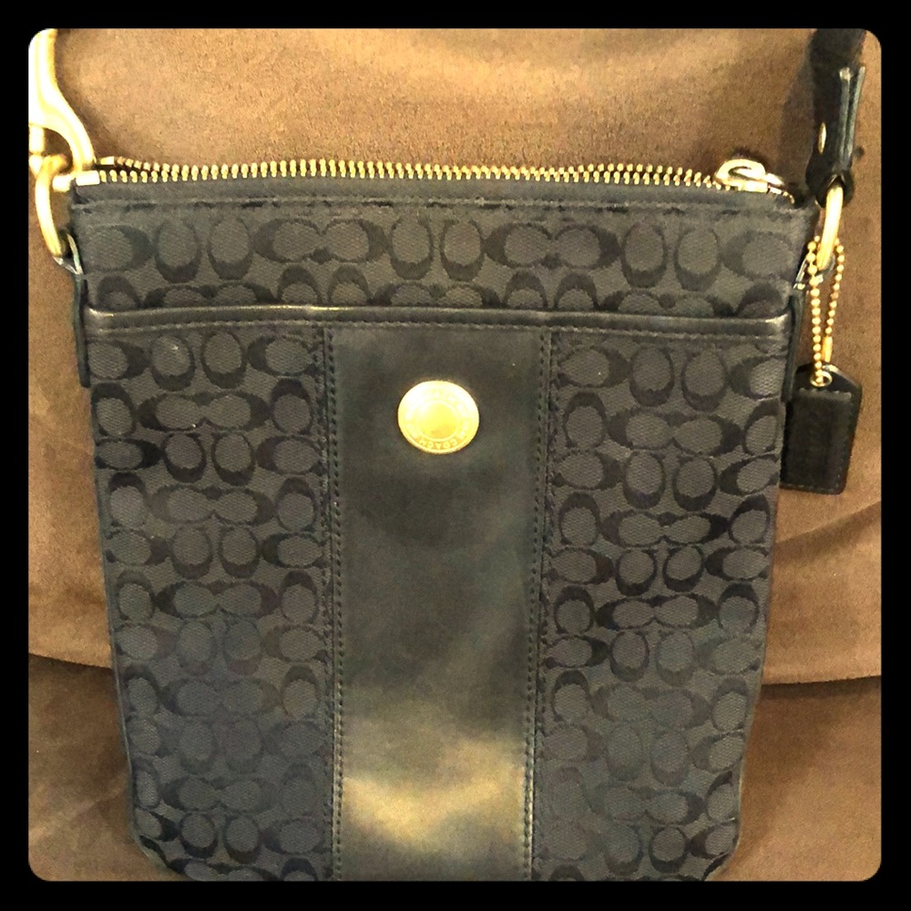 Black Coach fabric/leather, classic crossbody.